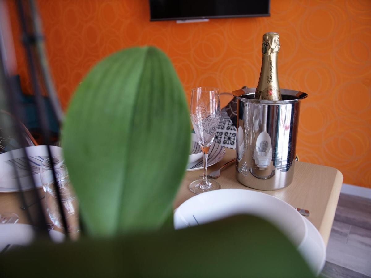 Plage A 50M Appartement Reves Ensoleilles Villa Les Bains De Mers ภายนอก รูปภาพ
